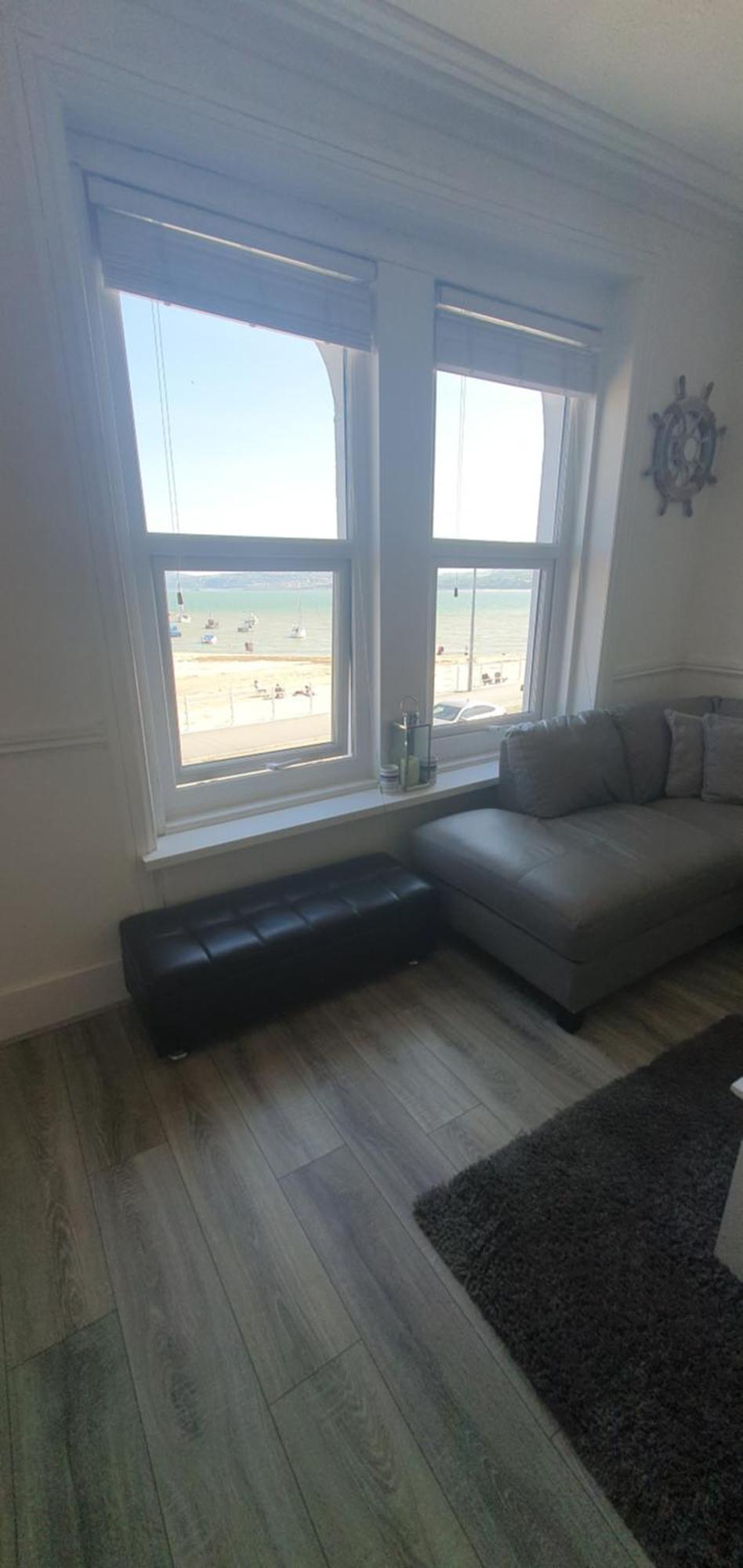 3 Harbour Views Apartment Rhôs-on-Sea Exterior foto